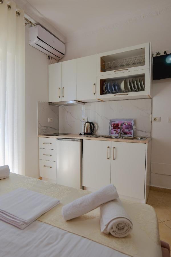 Eleni Guest House Sarande Luaran gambar