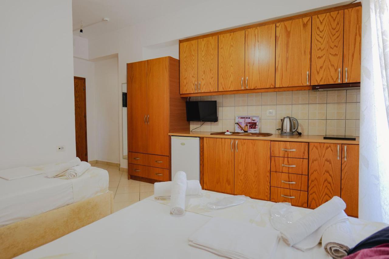 Eleni Guest House Sarande Luaran gambar
